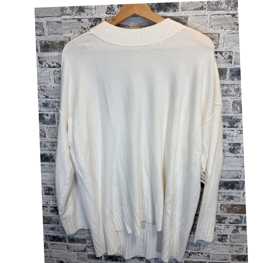 Free People Ottoman Slouchy Tunic Sweater Womens Small Stark White Mock Neck NEW
